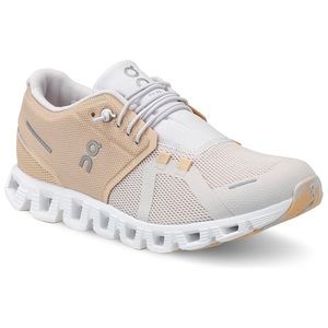 On (“QC”) cloud running shoe. Cloud 5 Fuse sneaker.